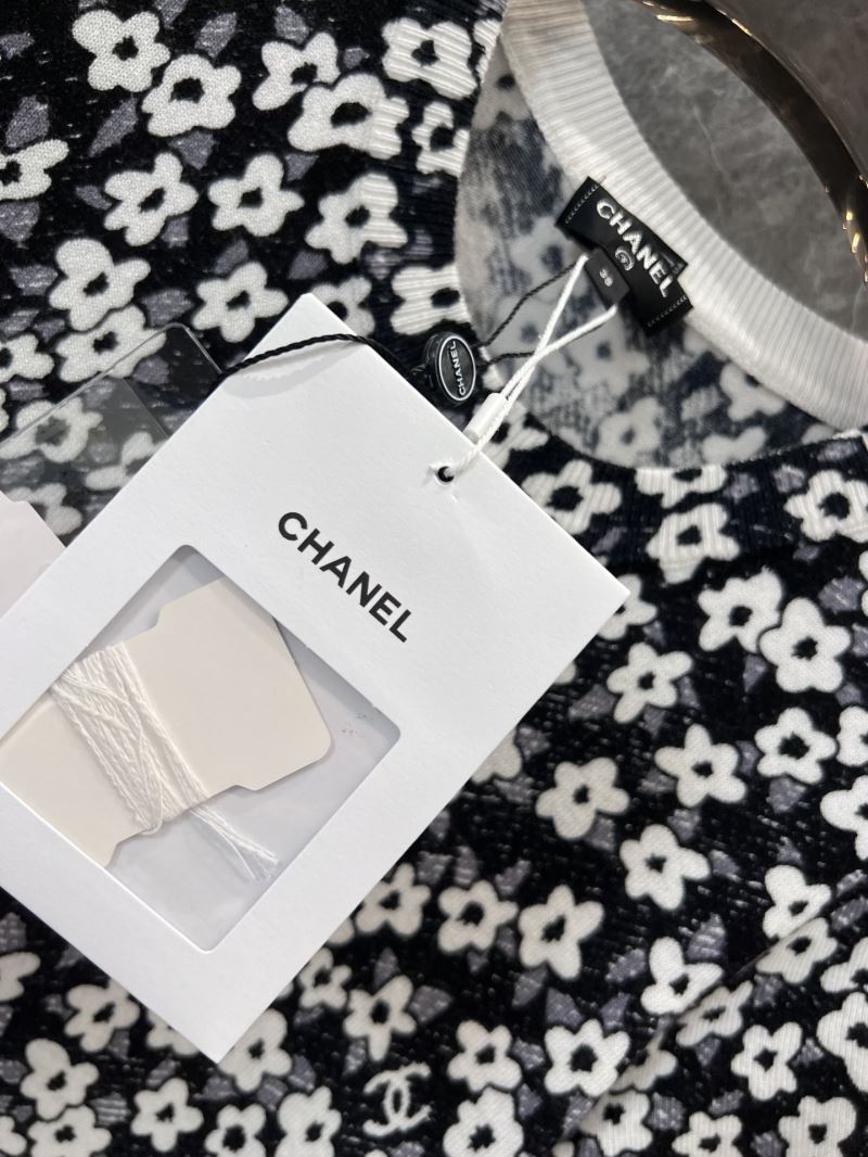 Chanel T-Shirts